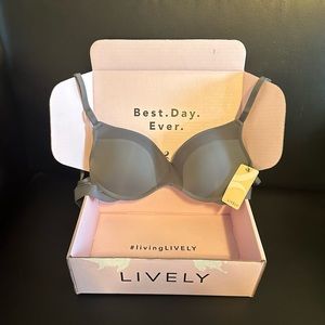 NWT Lively 32D No Wire Push Up Bra - Smoke Gray